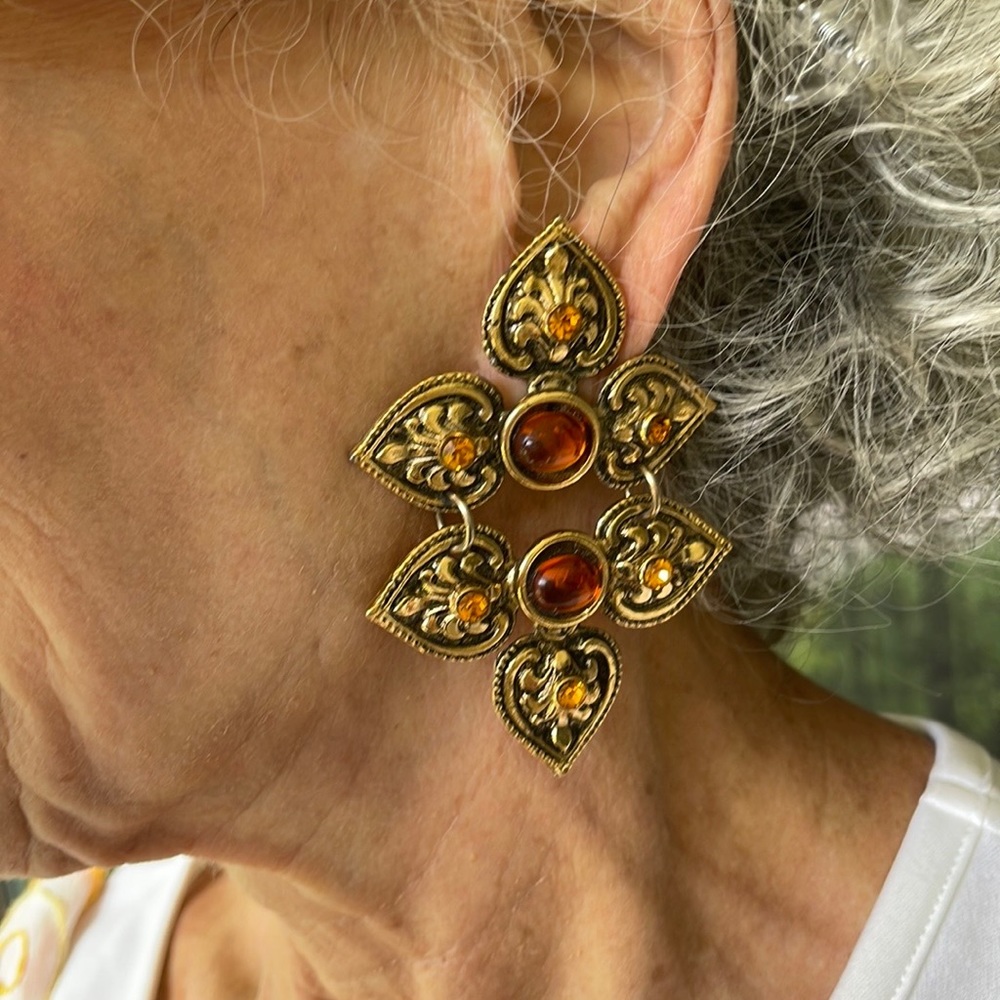 Clip On earrings